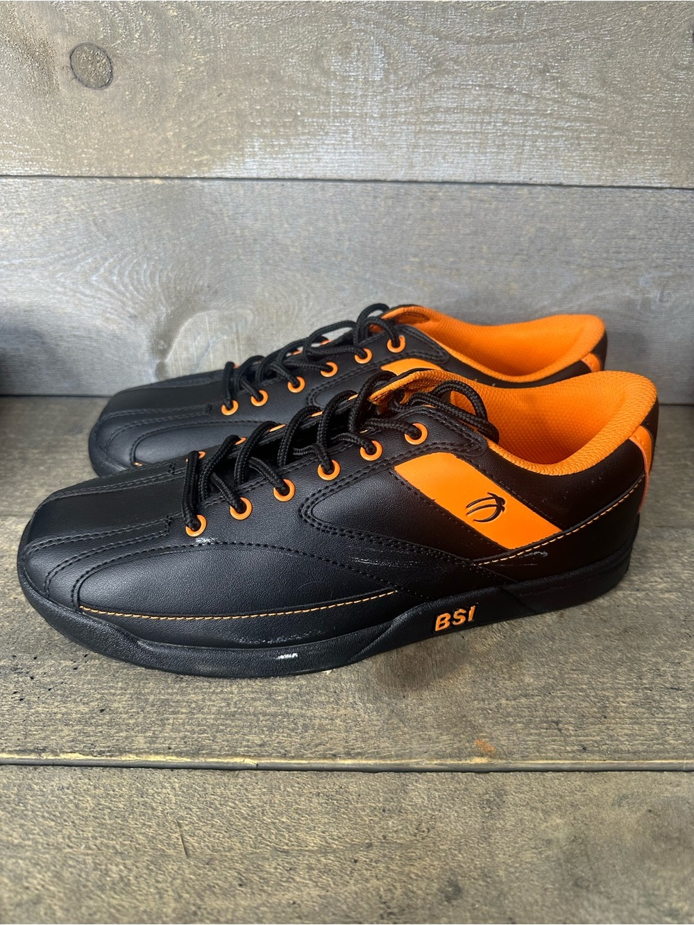 BSI 582 Bowling Shoes Mens Size 8 Sport Black/Orange Lightweight Plush Insole